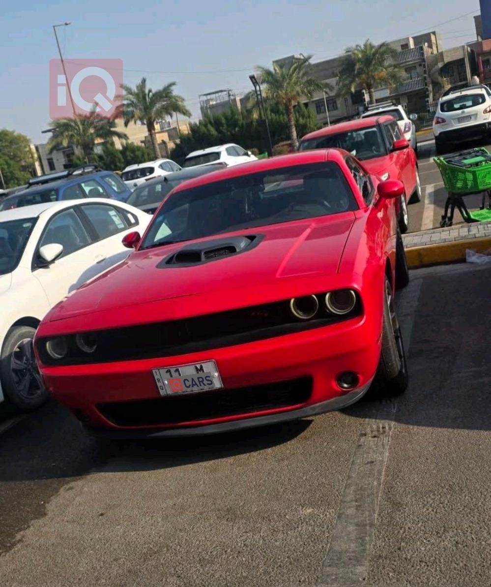 Dodge Challenger